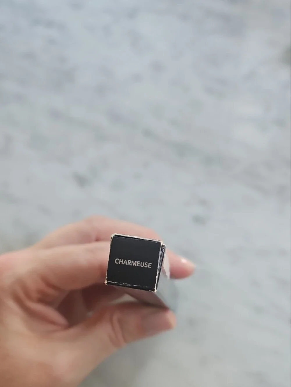 laura mercier Velour Extreme Matte Lipstick - Charmeuse